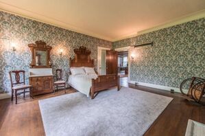 Wallpaper Removal & Interior Painting in Wyoming, OH (1)