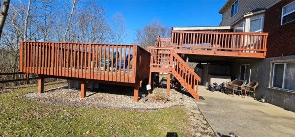 Deck Staining in Newport, NY (1)