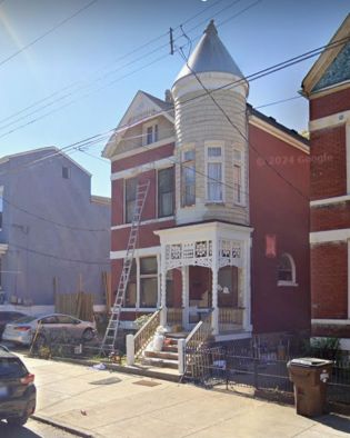 Before & After House painting in Newport, KY (3)