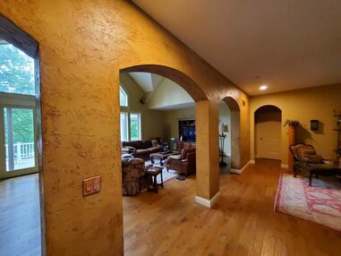 Before & After Interior Painting in Cincinnati, OH (1)
